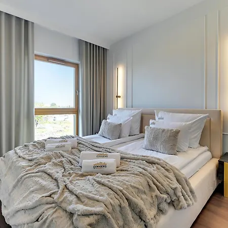 Nadmotlawie Estate Gym, Sauna & Parking By Downtown 4* Гданьск