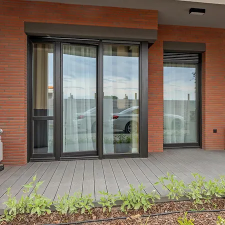 Nadmotlawie Estate Gym, Sauna & Parking By Downtown Apartment *