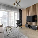 Nadmotlawie Estate Gym, Sauna & Parking By Downtown 4*