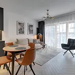 Nadmotlawie Estate Gym, Sauna & Parking By Downtown Appart hôtel