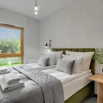 Nadmotlawie Estate Gym, Sauna & Parking By Downtown 4*