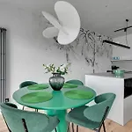 מלון דירות Nadmotlawie Estate Gym, Sauna & Parking By Downtown גדנסק