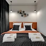 Nadmotlawie Estate Gym, Sauna & Parking By Downtown Danzica