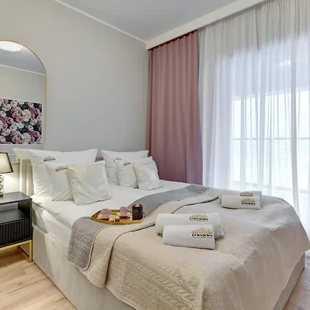 Nadmotlawie Estate Gym, Sauna & Parking By Downtown Apartahotel 4*