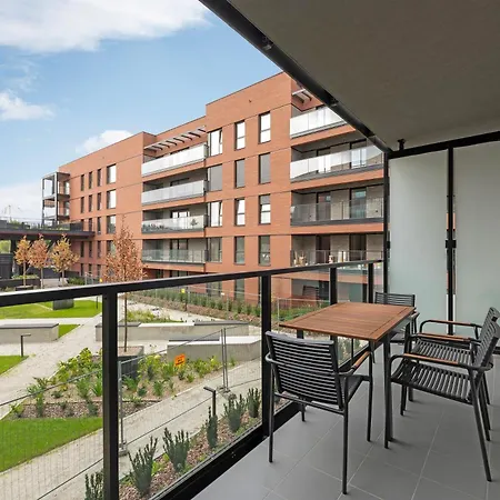 Nadmotlawie Estate Gym, Sauna & Parking By Downtown Apartahotel