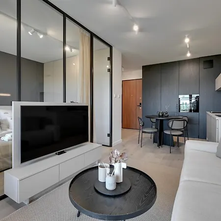 Nadmotlawie Estate Gym, Sauna & Parking By Downtown Gdansk