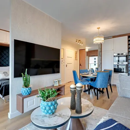 Nadmotlawie Estate Gym, Sauna & Parking By Downtown *