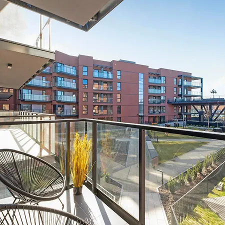 Nadmotlawie Estate Gym, Sauna & Parking By Downtown Gdansk