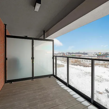 Nadmotlawie Estate Gym, Sauna & Parking By Downtown