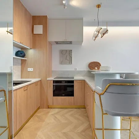 Nadmotlawie Estate Gym, Sauna & Parking By Downtown Apartmanhotel Gdańsk