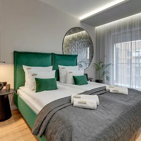 Nadmotlawie Estate Gym, Sauna & Parking By Downtown