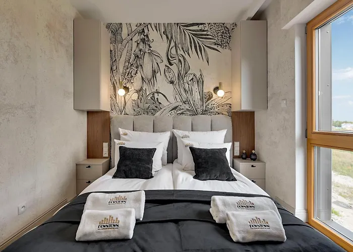 Nadmotlawie Estate Gym, Sauna & Parking By Downtown Апарт-отель