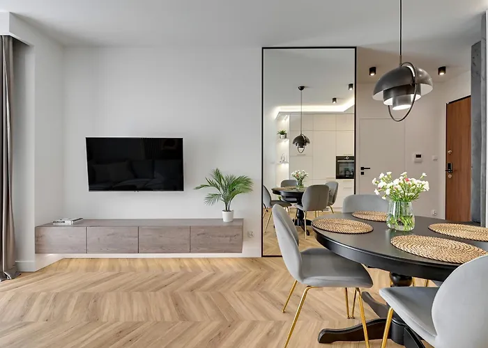 Nadmotlawie Estate Gym, Sauna & Parking By Downtown