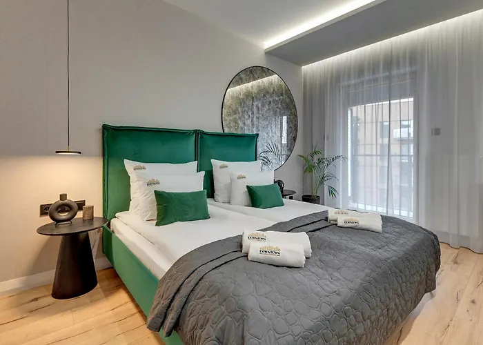 Nadmotlawie Estate Gym, Sauna & Parking By Downtown