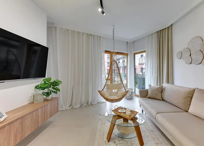 Nadmotlawie Estate Gym, Sauna & Parking By Downtown Апарт-отель 4*