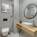 Apartahotel Nadmotlawie Estate Gym, Sauna & Parking By Downtown